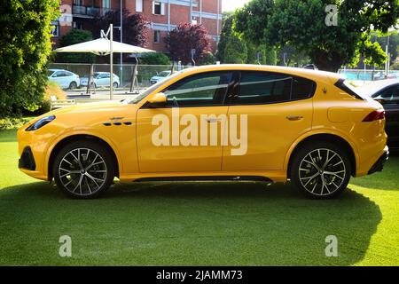 Modène, Italie, mai 2022 - Détails de la voiture Maserati Grecale Trofeo, voiture de sport italienne Banque D'Images