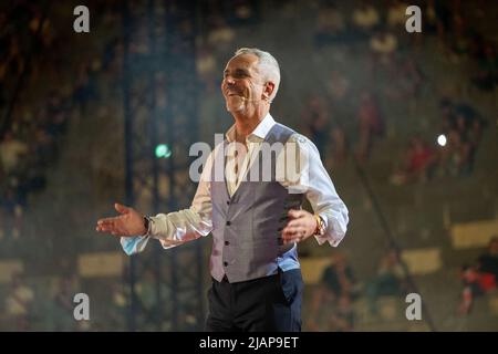 Vérone, Italie. 14th septembre 2020. Federico Buffa, journaliste sportif et conteur italien, lors de ses spectacles en direct dans l'Arena di Verona. Banque D'Images