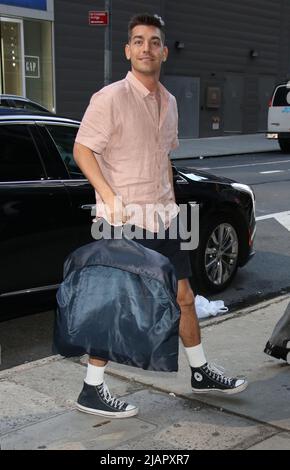 New York, NY, États-Unis. 31st mai 2022. Conrad Ricamora à Good Morning America faisant la promotion de son nouveau film Fire Island sur 31 mai 2022 à New York Ciy. Crédit : RW/Media Punch/Alamy Live News Banque D'Images