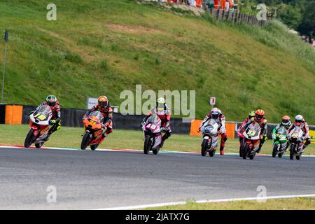 Circuit de Mgello, scapueria, Italie. 29th mai 2022 Grand Prix MotoGP d'Italie ; moment de course Moto3 Banque D'Images