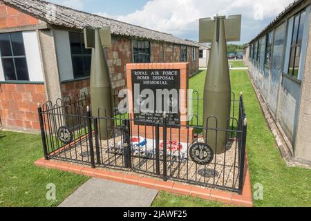 Royal Air Force Bomb Disposal Memorial à Eden Camp Musée d'histoire moderne près de Malton, North Yorkshire, Angleterre. Banque D'Images
