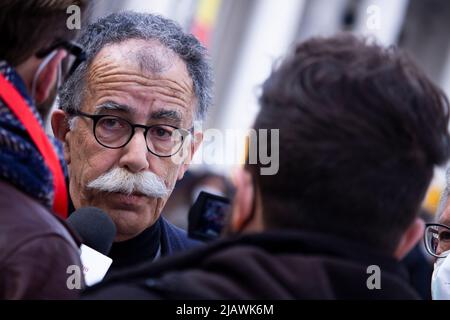 Le sénateur Sandro Rutolo, journaliste anticomorra à l'époque en mémoire de toutes les victimes de la mafia à Naples Banque D'Images