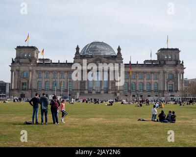 BERLIN, ALLEMAGNE - 13 AVRIL 2022. Le Reichstag à Berlin Banque D'Images