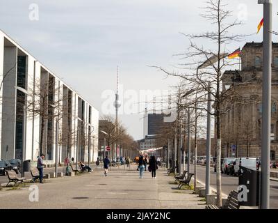 BERLIN, ALLEMAGNE - 13 AVRIL 2022. Le Reichstag à Berlin Banque D'Images