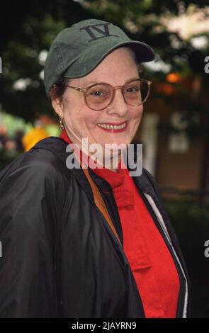 Dana Ivey au public Theatre's Summer Benefit et performance nocturne d'ouverture de 'much ADO About Nothing' au Delacorte Theatre de Central Park à New York sur 13 juillet 2004. Crédit photo : Henry McGee/MediaPunch Banque D'Images