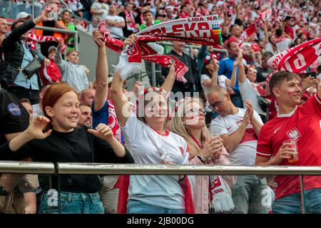Wroclaw, Wroclaw, Pologne. 1st juin 2022. À WrocÅ‚aw à Tarczynski Arena - l'équipe nationale polonaise a battu l'équipe du pays de Galles 2: 1 dans la photo: Fans polonais (Credit image: © Krzysztof Zatycki/ZUMA Press Wire) Credit: ZUMA Press, Inc./Alay Live News Banque D'Images