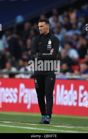 Lionel Scaloni Coach (Argentine) Lors du match de la Ligue des champions de l'UEFA entre l'Italie 0-3 Argentine au stade Wembley sur 1 juin 2022 à Londres, en Angleterre. (Photo de Maurizio Borsari/AFLO) Banque D'Images