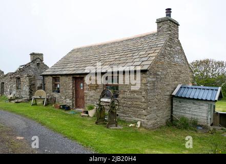 Vue extérieure de Betty’s Reading Room Cottage, Tingwall, Orkney. Banque D'Images