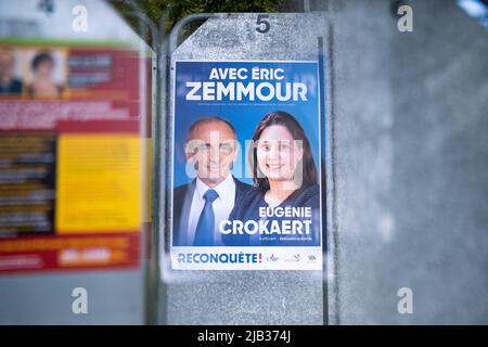 France, Bretagne, Dinan, 2022-06-01. Dans le cadre de la campagne pour les élections législatives des 12 et 19 juin 2022 dans la deuxième circonscription de la Côte Banque D'Images