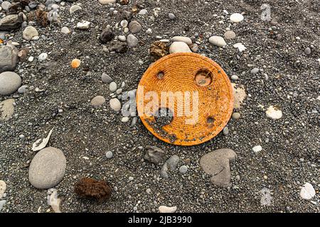 Les restes de fer sur la plage proviennent du chalutier britannique Epine GY 7, qui a été détruit à l'est de Dritvík (Islande) dans la nuit du 13th mars 1948 Banque D'Images