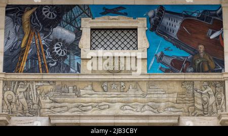 mur de l'ouest, les peintures murales de l'industrie de Detroit (1932–1933), fresques de Diego Rivera, représentant l'industrie à la Ford Motor Company et à Detroit, États-Unis Banque D'Images