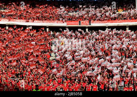 Fanblock SC Freiburg SCF, finale de la coupe DFB 79th, Olympiasstadion, Berlin, Allemagne Banque D'Images