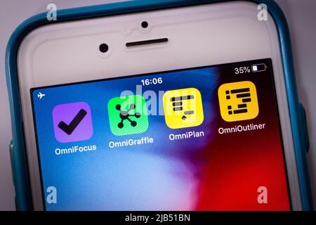 Apps de l'Omni Group (Omnifocus, OmniGraffle, OmniPlan et OmniOutliner), une société américaine qui développe des logiciels pour les plates-formes Mac et iOS, sur iPhone Banque D'Images