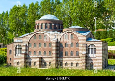 Église Sainte-Irene (Aya Irini) dans le parc Miniaturk d'Istanbul, Turquie. Banque D'Images