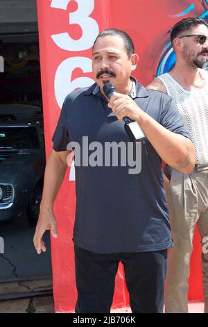 Miami, États-Unis d'Amérique. 02nd juin 2022. MIAMI, FL - 02 JUIN : Emilio Rivera participe au dévoilement d'une fresque inspirée par le « MAYANS MC », créée par l'artiste Alexander Mijares, à la cavalerie en acier sur 2 juin 2022 à Miami, Floride (photo d'Alberto E. Tamargo/Sipa USA) crédit : SIPA USA/Alay Live News Banque D'Images