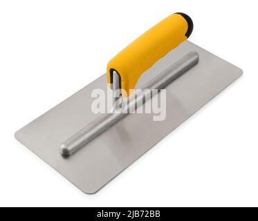 Spatule à plâtre truelle, outil pour la construction ou le travail de placoplâtre, avec poignée jaune isolée sur fond blanc. Banque D'Images