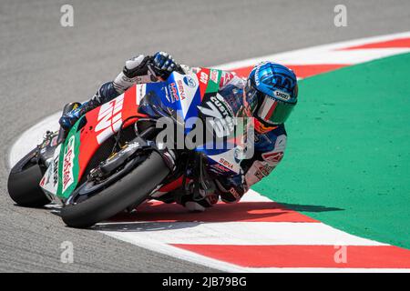 BARCELONE, ESPAGNE - JUIN 03 GP ÉNERGIE DE LA CATALOGNE-LIBRE PRATIQUE Espagnol pilote Alex Márquez (73) de l'équipe LCR pendant la MotoGP de Catalunya LIBRE PRATIQUE au circuit de Barcelone-Catalunya sur 03 juin 2022 à Barcelone, Espagne. Banque D'Images