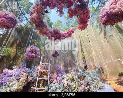 Arrangement de fleurs de RakDok LaLagoon à Khlong Sam Wa, Bangkok, Thaïlande Banque D'Images