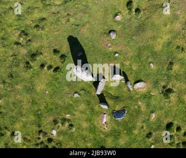 Photo aérienne Uragh Stone Circle (Ciorcal Cloch Uragh) dans le comté de Kerry de directement au-dessus Banque D'Images