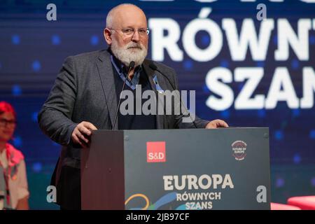 Wroclaw, Pologne. 4th juin 2022. La Convention de gauche intitulée - l'Europe de l'égalité des chances s'est tenue à Wroclaw. Frans Timmermans a été l'invité spécial à pic: Frans Timmermans (Credit image: © Krzysztof Zatycki/ZUMA Press Wire) Credit: ZUMA Press, Inc./Alay Live News Banque D'Images