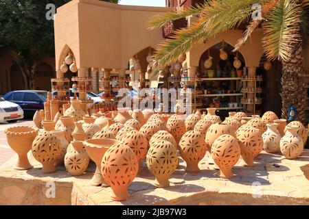 Mars 17 2022 - Nizwa en Oman : produits artisanaux dans l'ancien souq Banque D'Images