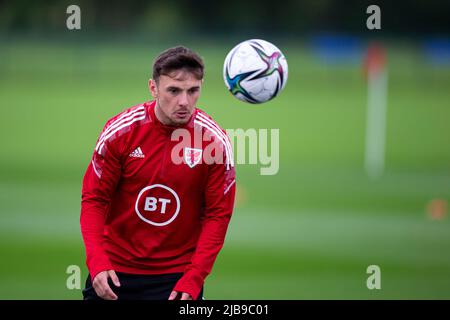 Hensol, Royaume-Uni. 04th juin 2022. Mark Harris, du pays de Galles, en formation. Wales MD1 session d'entraînement au Vale Resort le 4th juin 2022 en prévision de la finale de la coupe du monde de la FIFA 2022 contre l'Ukraine. Crédit : Lewis Mitchell/Alay Live News Banque D'Images