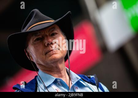 Le Mans, France. 04th juin 2022. GLICKENHAUS Jim (etats-unis), propriétaire de course de Glickenhaus, portrait lors de la scrutateur des 2022 24 heures du Mans, 3rd tour du Championnat mondial d'endurance FIA 2022, sur le circuit de la Sarthe, de 3 juin à 4, 2022 au Mans, France - photo: Thomas Fenetre/DPPI/LiveMedia crédit: Agence photo indépendante/Alamy Live News Banque D'Images