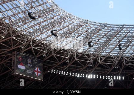 Vue générale de l'intérieur du stade avant le match de la Ligue des Nations de l'UEFA à l'arène de Puskas, Budapest. Date de la photo: Samedi 4 juin 2022. Banque D'Images