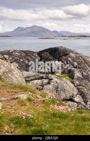 Plage de Renvyle sur la côte du Connemara, comté de Galway, Irlande Banque D'Images