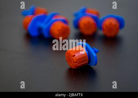 Buses d'arrosage goutte-à-goutte. Mise au point sélective. Banque D'Images