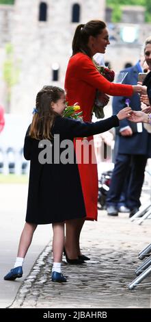 Cardiff, Royaume-Uni. 04 juin 2022. Le prince William, duc de Cambridge, Catherine, duchesse de Cambridge et leurs enfants le prince George et la princesse Charlotte visitent le château de Cardiff lors des célébrations du Jubilé de platine pour la reine Elizabeth ll à Cardiff, au pays de Galles. Crédit: Anwar Hussein crédit: Anwar Hussein/Alay Live News crédit: Anwar Hussein/Alay Live News Banque D'Images