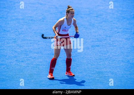 LONDRES, ROYAUME-UNI. 04 juin 2022. Fiona crépita de l'Angleterre en action pendant la FIH Hockey Pro League - Angleterre contre pays-Bas (femmes) au centre de hockey et de tennis de la vallée de Lea samedi, 04 juin 2022 à LONDRES ANGLETERRE. Credit: Taka G Wu/Alay Live News Banque D'Images