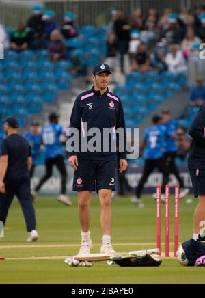 Les joueurs de Middlesex se réchauffent avant un match de T20 Blast de Vitality Insurance au stade de la maison de Sussex, Hove, le 4th juin 2022 Banque D'Images