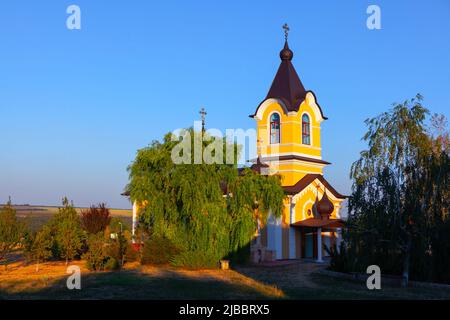 Monastère de Tipova en Moldavie . Église orthodoxe du village de Tipova Banque D'Images