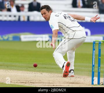 LONDRES ANGLETERRE - 05 JUIN : E18 au test D'ASSURANCE SÉRIE 1st Test, jour 4, (jour 4 de 5) entre l'Angleterre contre la Nouvelle-Zélande au Lord's Cricket GR Banque D'Images