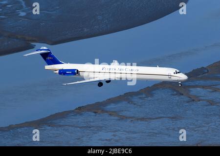 Everts Air Cargo McDonnell Douglas MD-82 d'en haut. Vue aérienne de l'avion de fret aérien d'Everts. Banque D'Images