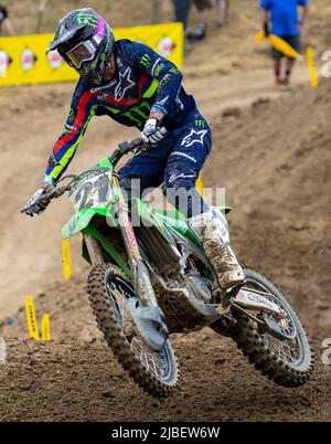 Cordova, CA, 04 juin 2022 Rancho Cordova, CA États-Unis Jason Anderson sortant du virage 23 pendant le Lucas Oil Pro Motocross Hangtown Classic 450 Groupe A qualifiant au Hangtown Rancho Cordova, CA Thurman James/CSM Banque D'Images