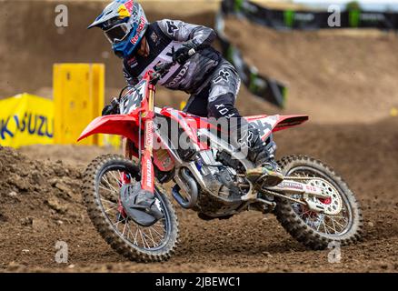 Cordova, CA, 04 juin 2022 Rancho Cordova, CA États-Unis Ken Roczen entrant dans le tour 24 pendant le Lucas Oil Pro Motocross Hangtown Classic 450 Groupe A qualifiant au Hangtown Rancho Cordova, CA Thurman James/CSM Banque D'Images