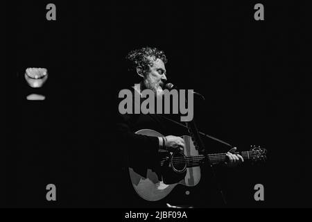 Rome, Italie. 12th novembre 2019. Glen Hansard se produit sur scène à l'Auditorium Parco della Musica à Rome. (Photo de Valeria Magri/SOPA Images/Sipa USA) crédit: SIPA USA/Alay Live News Banque D'Images