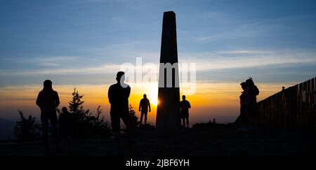 Coucher de soleil sur Lysa Mountain Banque D'Images