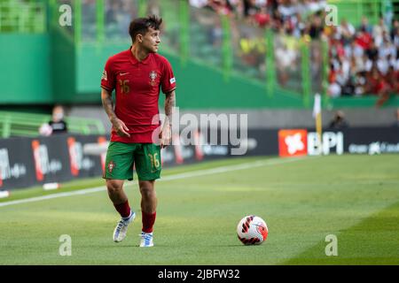 Lisbonne, Portugal. 05th juin 2022. Otavio Monteiro, du Portugal, en action pendant le match de la Ligue des Nations de l'UEFA entre le Portugal et la Suisse au stade Alvalade. Score final; Portugal 4:0 Suisse. Crédit : SOPA Images Limited/Alamy Live News Banque D'Images