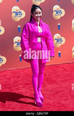 05 juin 2022 - Santa Monica, Californie - Lana Condor. 2022 MTV Movie & TV Awards au Barker Hanger. (Image de crédit : © Charlie Steffens/AdMedia via ZUMA Press Wire) Banque D'Images