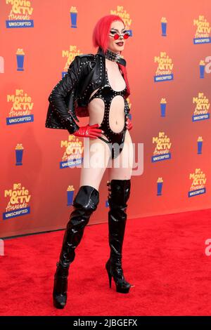 Santa Monica, Californie. 2nd juin 2022. Bosco aux arrivées pour les MTV Movie & TV Awards : UNSCRIPTED, Barker Hangar, Santa Monica, CA 2 juin 2022. Crédit : Priscilla Grant/Everett Collection/Alay Live News Banque D'Images