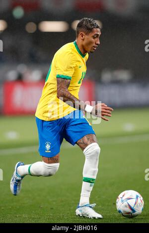 Tokyo, Japon. 6th juin 2022. Raphinha (19) du Brésil en action pendant le match DE LA COUPE de DÉFI 2022 de KIRIN entre le Brésil et le Japon au Stade National de Tokyo, Japon. Le Brésil bat le Japon 1-0. (Image de crédit: © Rodrigo Reyes Marin/ZUMA Press Wire) Banque D'Images