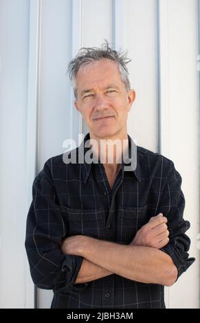 Geoff Dyer à Venise, Californie, le 21st avril 2022 pic © Dan Tuffs 2022 Banque D'Images