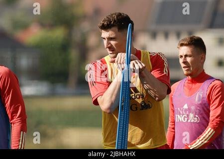 Thomas Meunier de Belgique photographié lors d'une session d'entraînement de l'équipe nationale belge, les Red Devils, lundi 06 juin 2022 à Tubize, lors des préparatifs des prochains matchs de la Ligue des Nations de l'UEFA. BELGA PHOTO BRUNO FAHY Banque D'Images