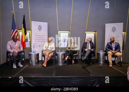 Geri Thomas, chef de la direction de Solvay, Ilham Kadri, CHEF DE LA direction DE FEB-VBO, Pieter Timmermans et Willie Sullivan, photographiés lors d'un événement sur les affaires et les droits de l'homme, au Centre national pour les droits civils et de l'homme à Atlanta, aux États-Unis, lors d'une mission économique belge aux États-Unis d'Amérique, le lundi 06 juin 2022. Une délégation avec la princesse et divers ministres se rendra à Atlanta, New York et Boston de 4 juin à 12th. BELGA PHOTO LAURIE DIEFFEMBACQ Banque D'Images