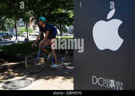 6 juin 2022, Washington, Distric of Columbia, Etats-Unis : la société APPLE commence aujour AppleÃsd'hui sa conférence annuelle des développeurs dans le monde sur 06 juin 2022 à Washington DC, Etats-Unis. (Credit image: © Lénine Nolly/ZUMA Press Wire) Banque D'Images