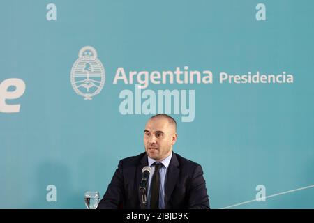 Buenos Aires, Argentine. 06th juin 2022. Le ministre de l'économie et des finances publiques, M. Martín Guzmán, a présenté le projet sur les revenus inattendus à la Maison du gouvernement. (Photo par Esteban Osorio/Pacific Press) crédit: Pacific Press Media production Corp./Alay Live News Banque D'Images