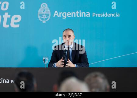 Buenos Aires, Argentine. 06th juin 2022. Le ministre de l'économie et des finances publiques, M. Martín Guzmán, a présenté le projet sur les revenus inattendus à la Maison du gouvernement. (Photo par Esteban Osorio/Pacific Press) crédit: Pacific Press Media production Corp./Alay Live News Banque D'Images